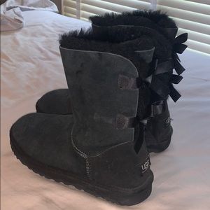 Black Bailey Bow Uggs
